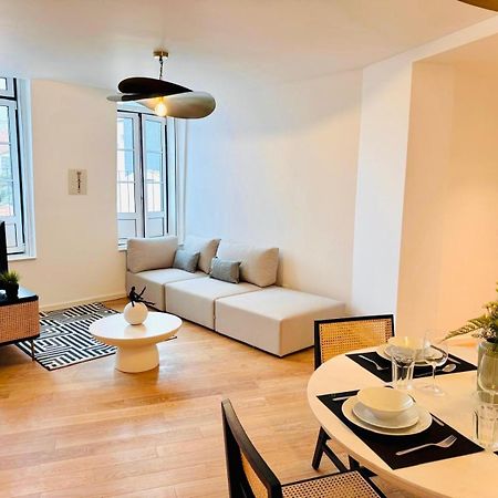 Lisbon Pink House II Beautiful 2 Bedroom Flat In City Center ภายนอก รูปภาพ
