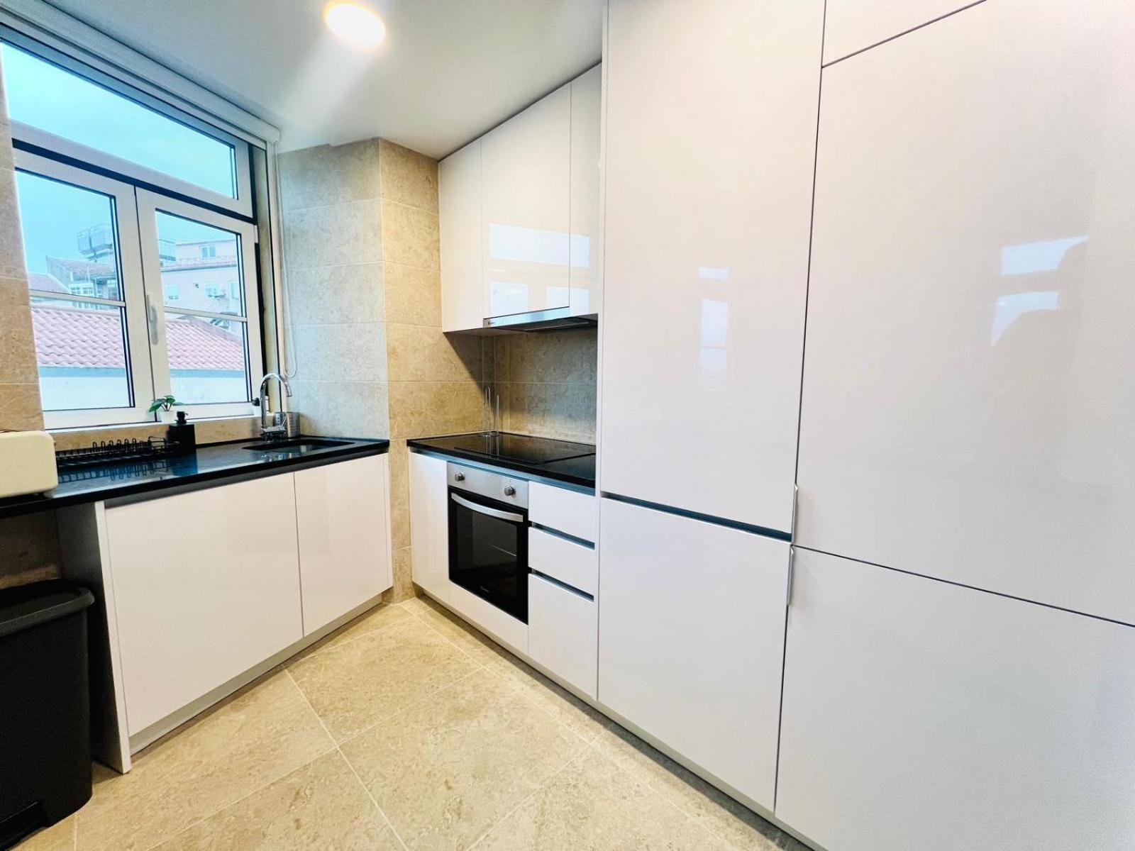 Lisbon Pink House II Beautiful 2 Bedroom Flat In City Center ภายนอก รูปภาพ