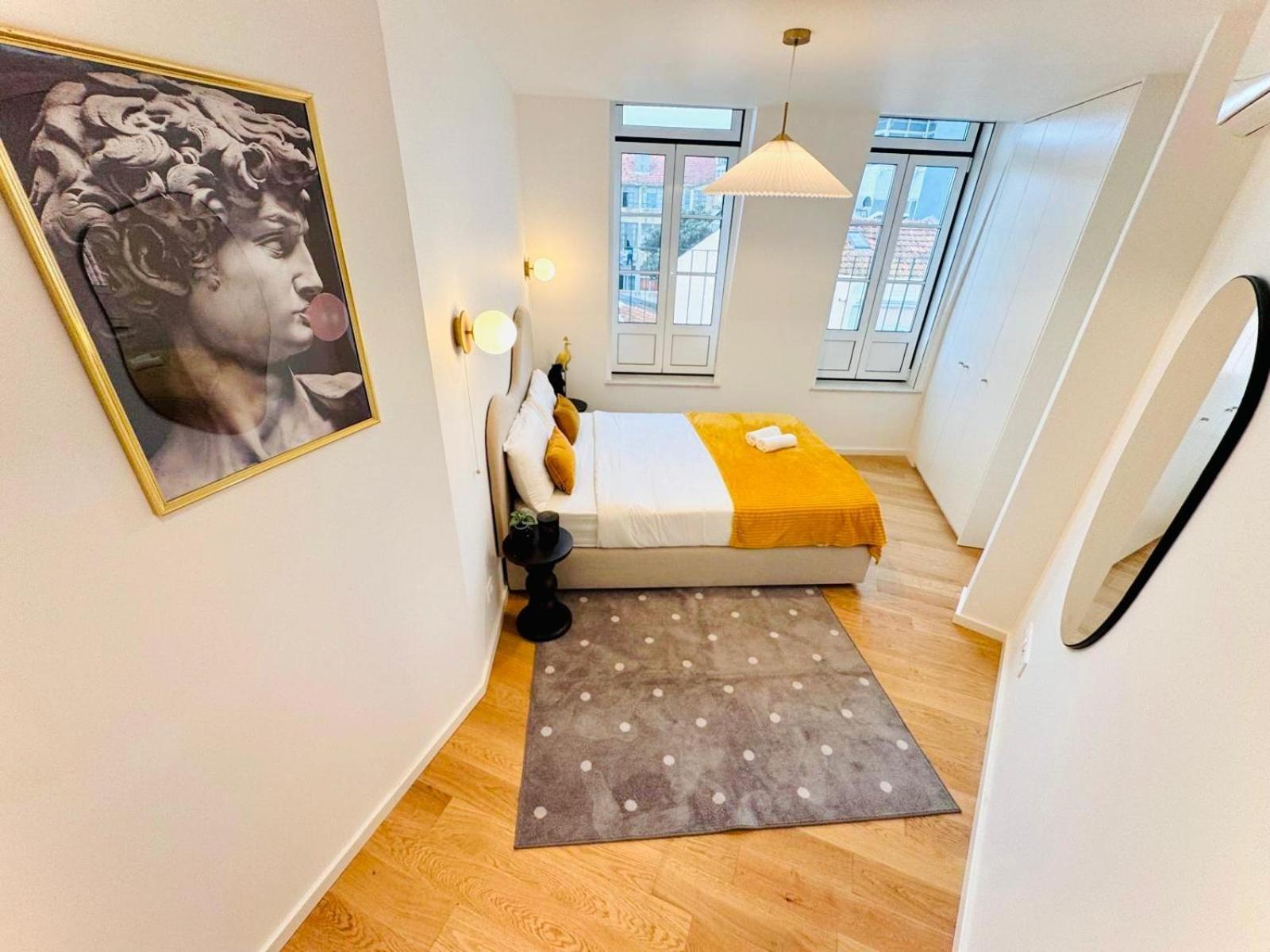 Lisbon Pink House II Beautiful 2 Bedroom Flat In City Center ภายนอก รูปภาพ