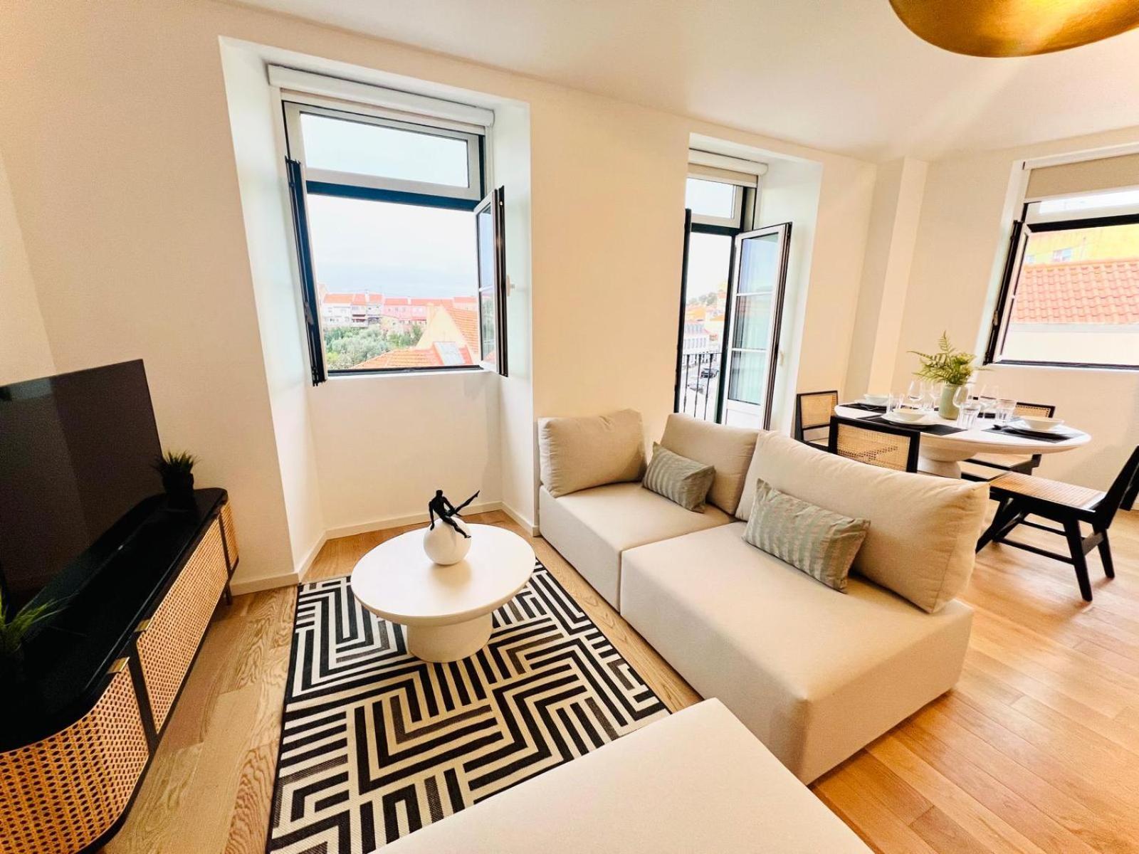 Lisbon Pink House II Beautiful 2 Bedroom Flat In City Center ภายนอก รูปภาพ